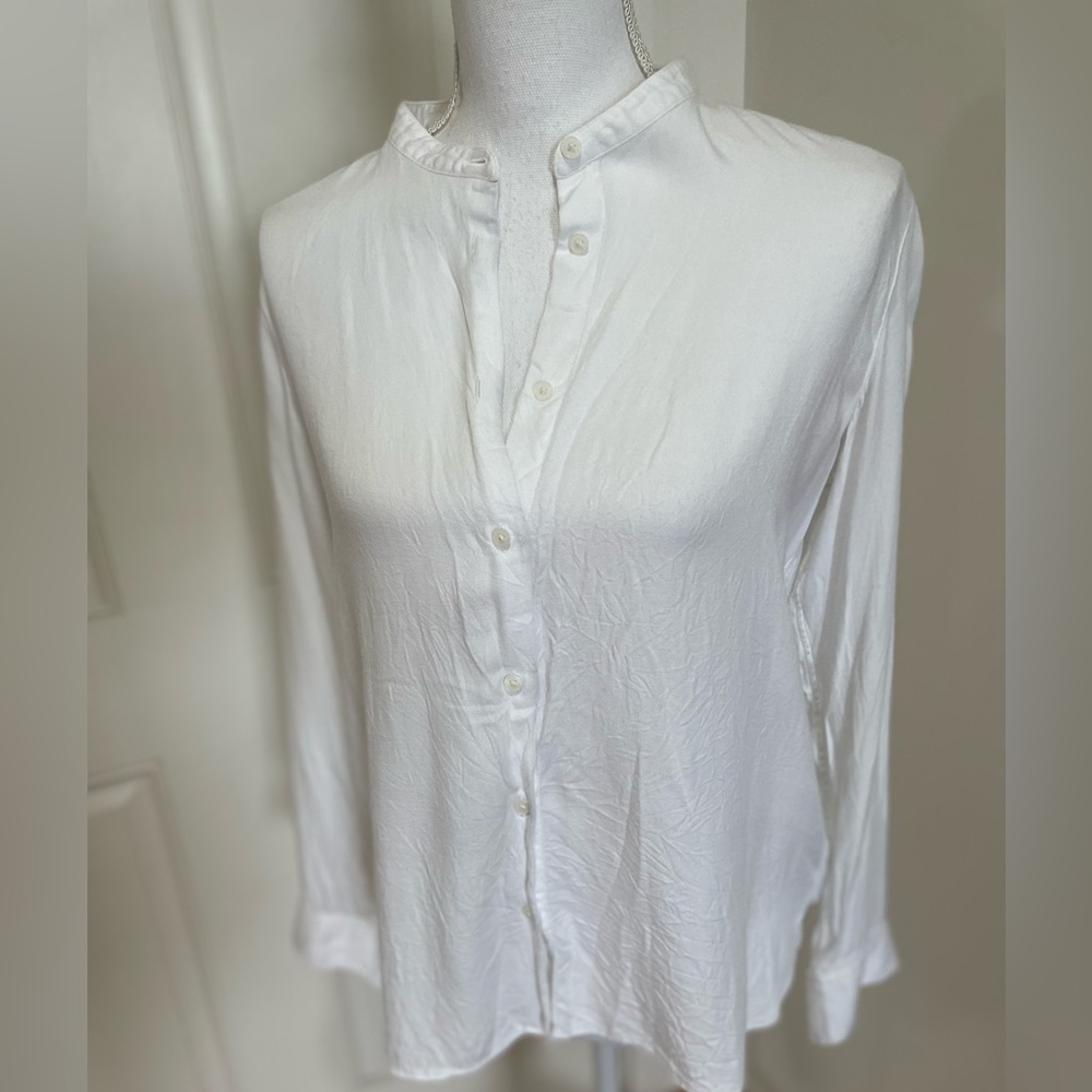 Uniqlo Relaxed Top - Picture 2 of 11